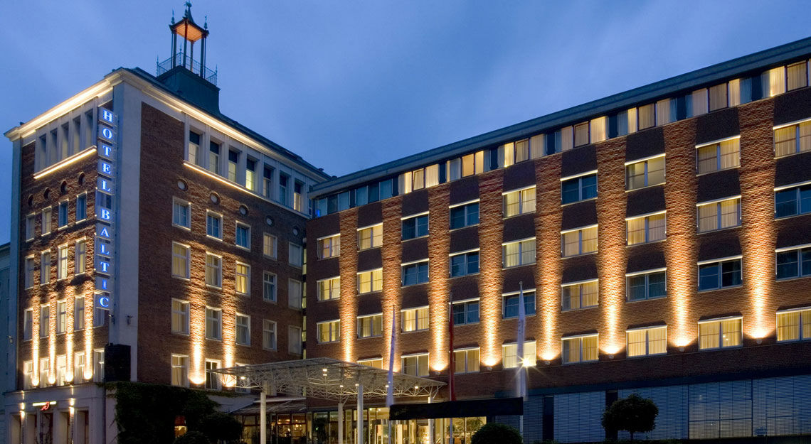 Vienna House By Wyndham Baltic Stralsund Hotel Exterior photo